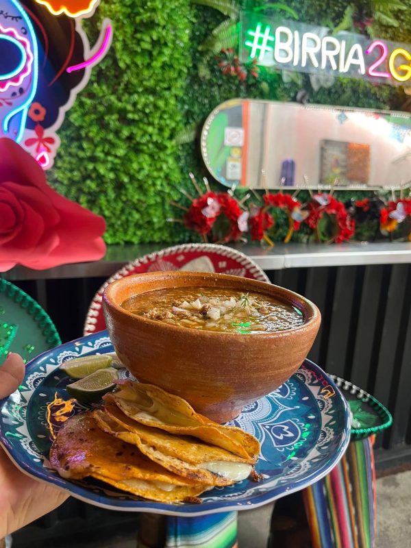 SOPA BIRRIA RAMEN DE BIRRIA