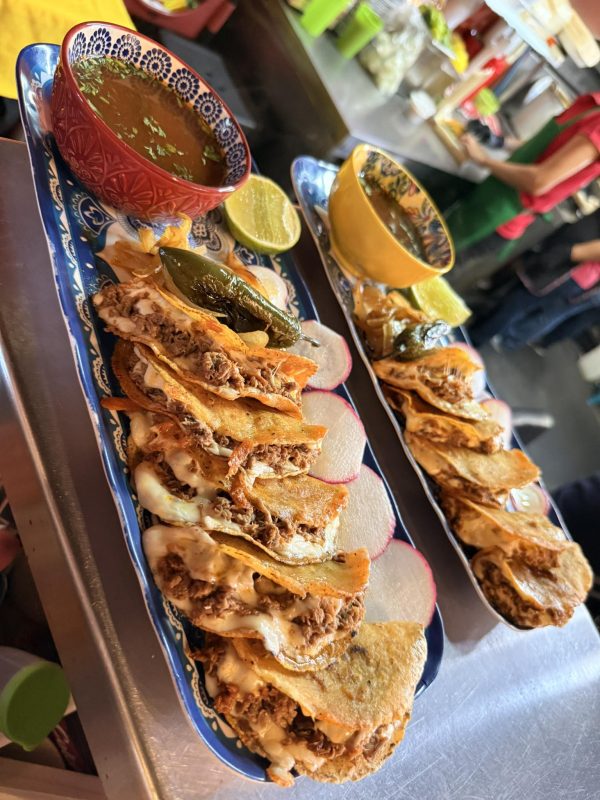 TACOS DE BIRRIA QUESATACOS DE BIRRIA