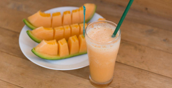 image (82) LICUADO DE MELÓN CON LECHE