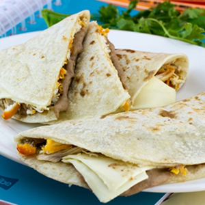 image (93) TORTILLAS DE HARINA CON POLLO